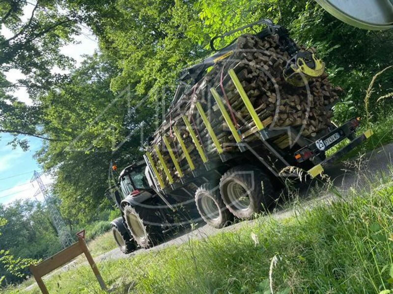 Remorque forestièrere 16 T chassis monocoque en U